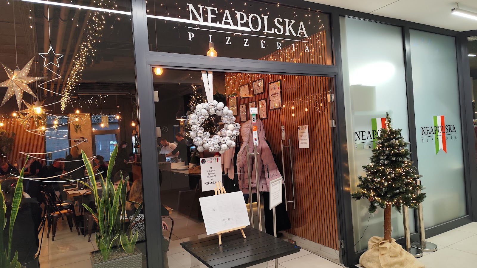 NEAPOLSKA