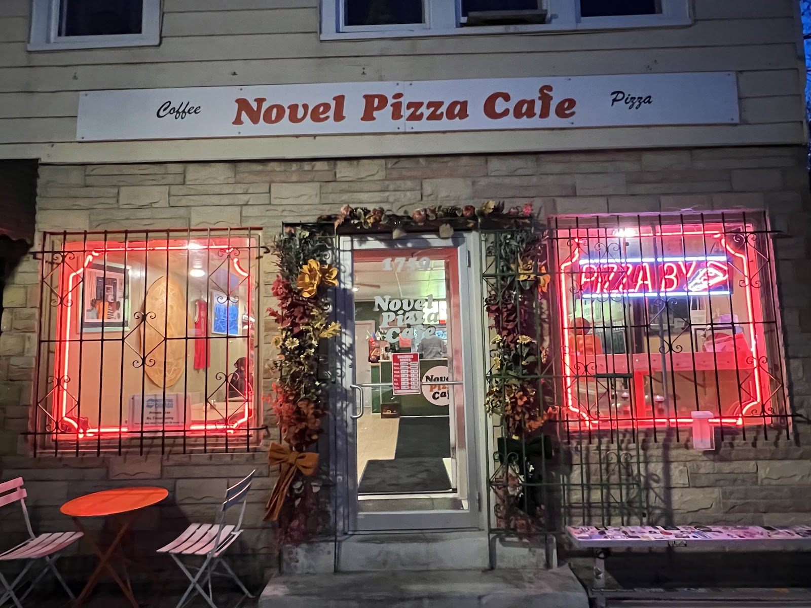 Novel Pizza Cafe