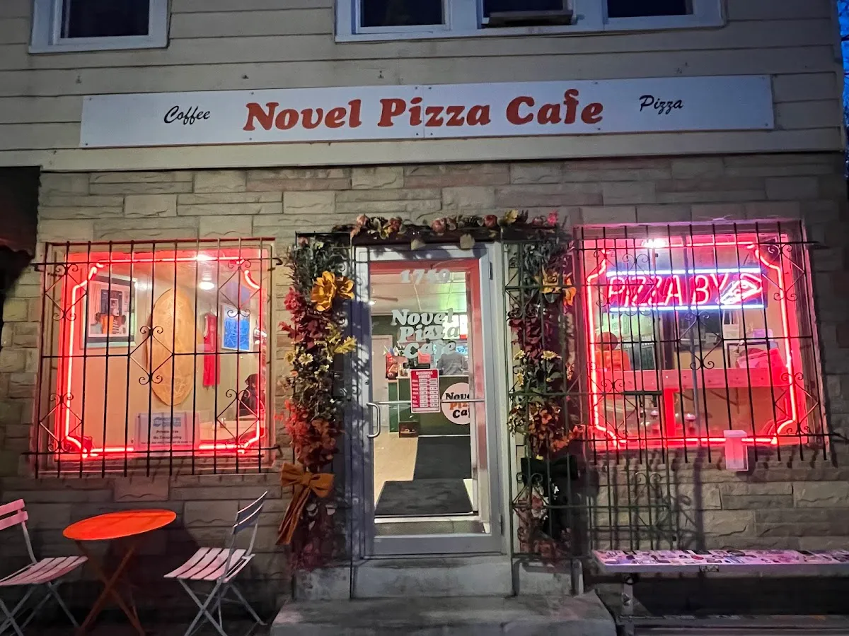 Novel Pizza Cafe, photo 3
