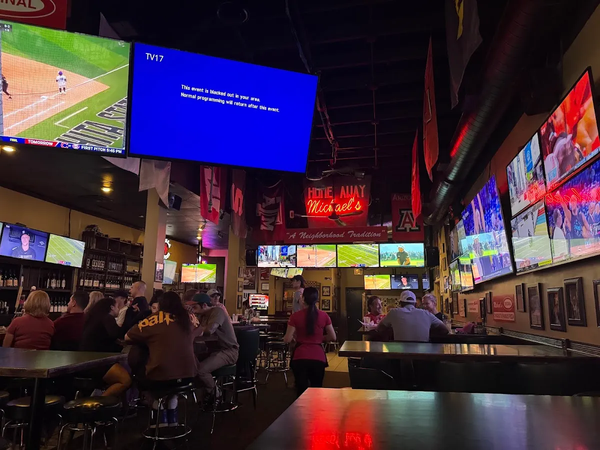 Michael's Original Pizzeria & Tavern, photo 9