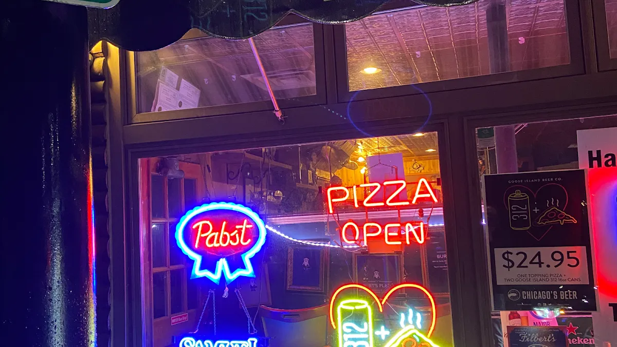 Burt's Place, photo 4