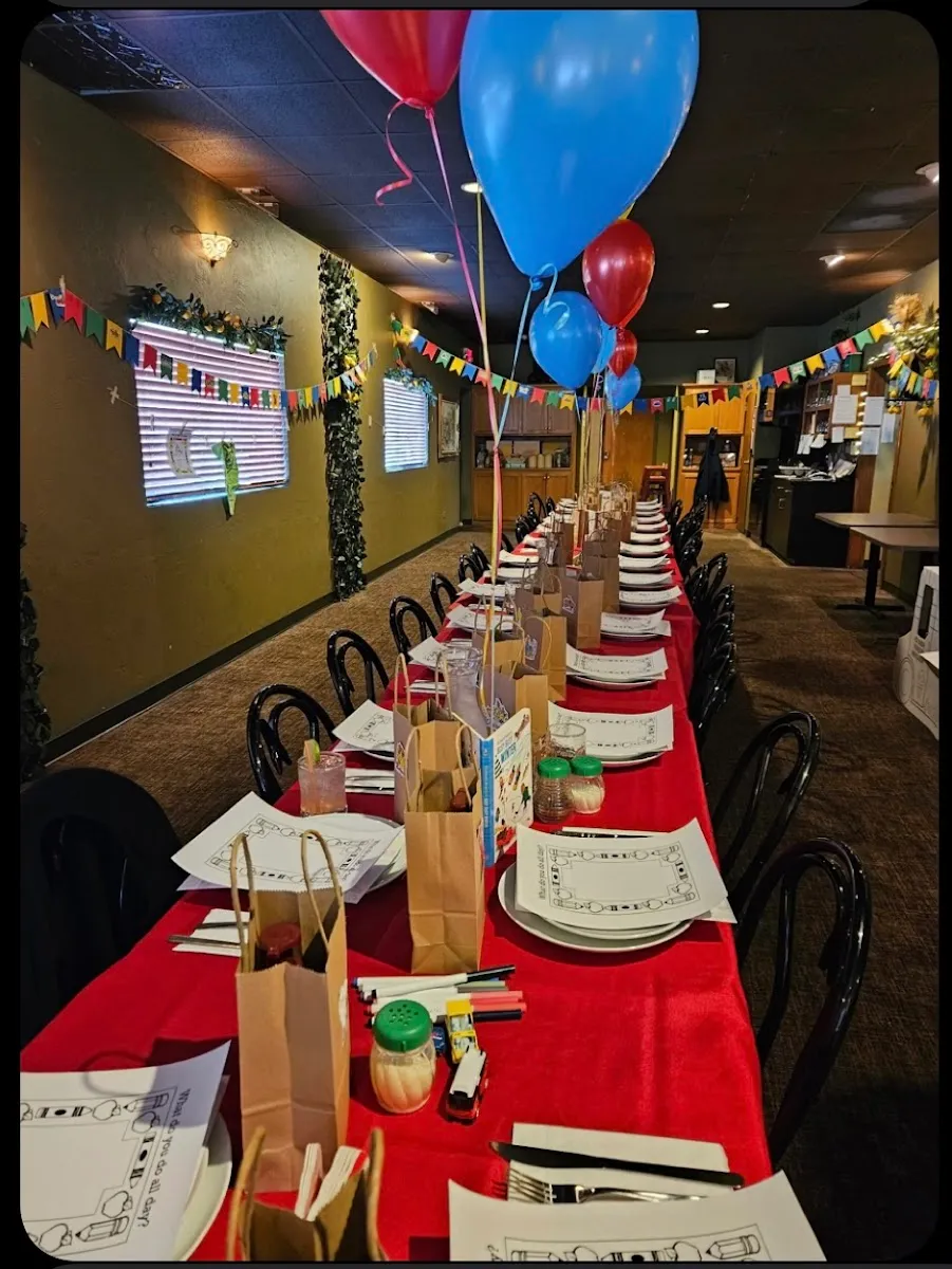 Louisa's Pizza & Pasta, photo 1