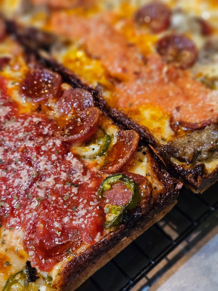 Pizza Pushers, photo 2
