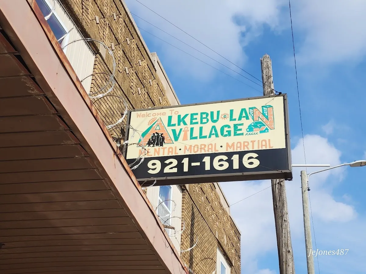 Village Pizza, photo 6