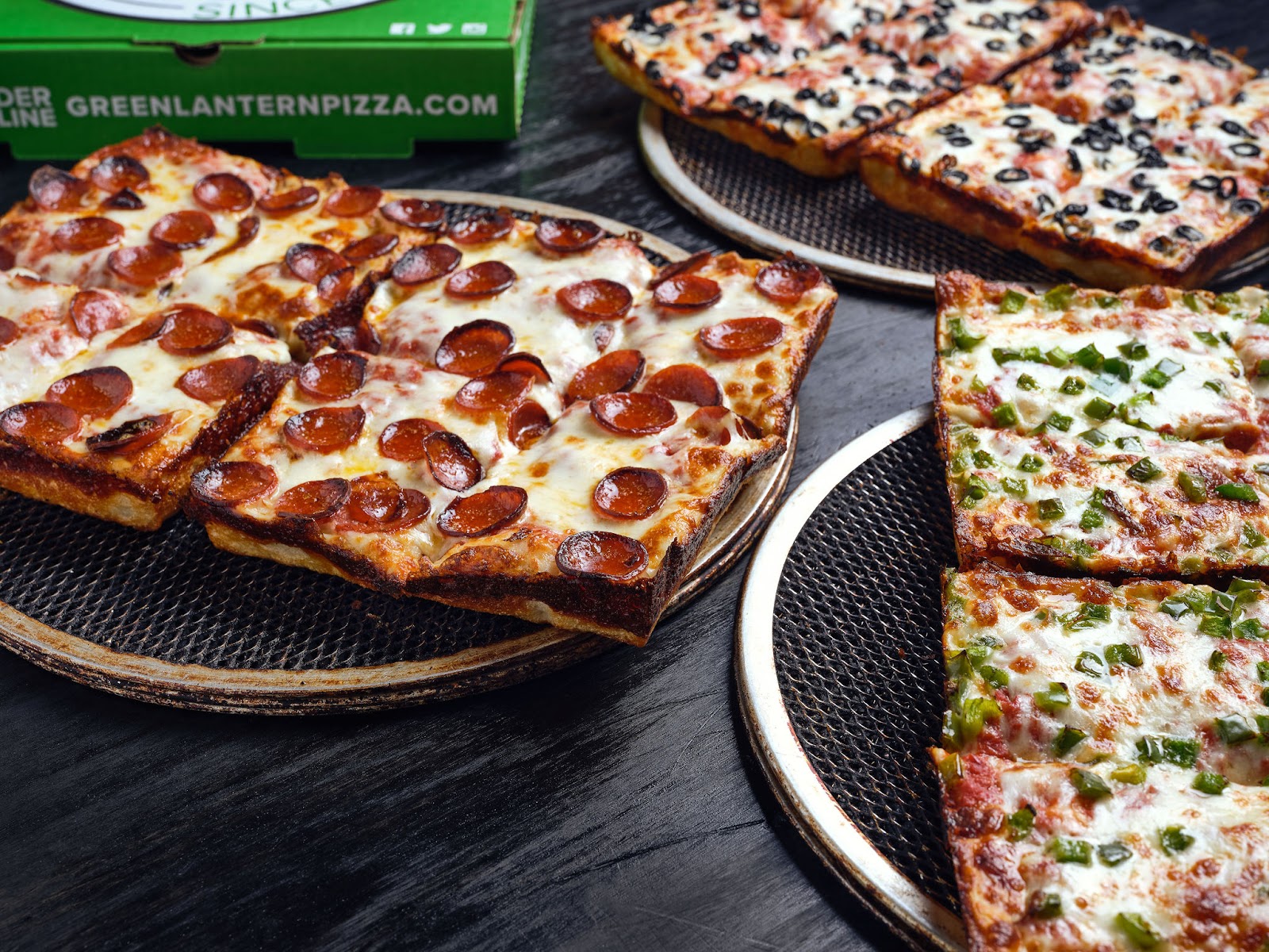 Green Lantern Pizza, photo 5