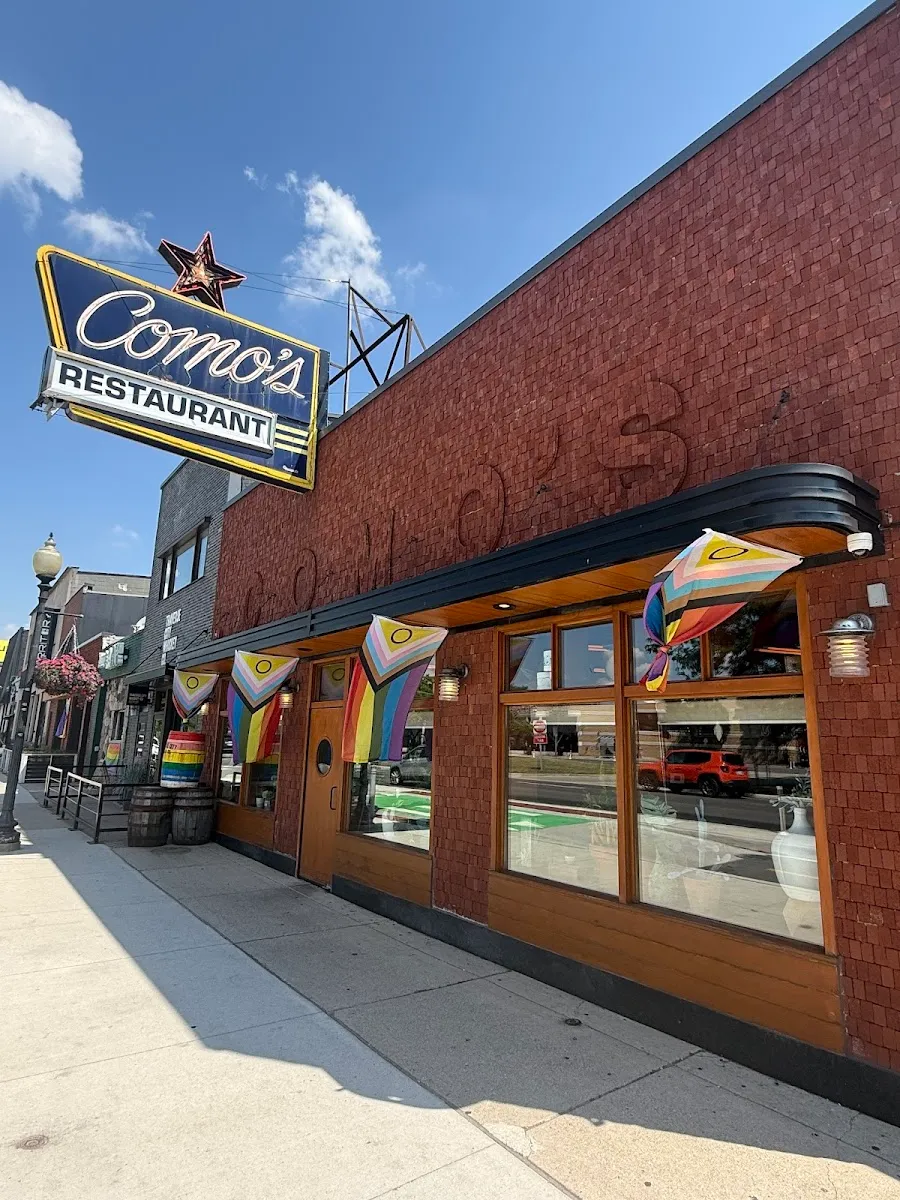 Como's Restaurant, photo 1