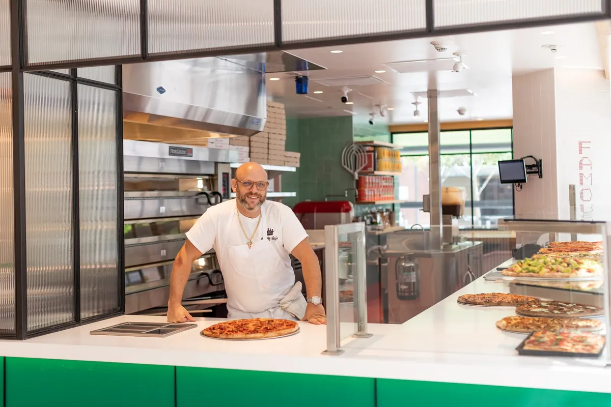 Danny Boy's Famous Original Pizza, photo 2
