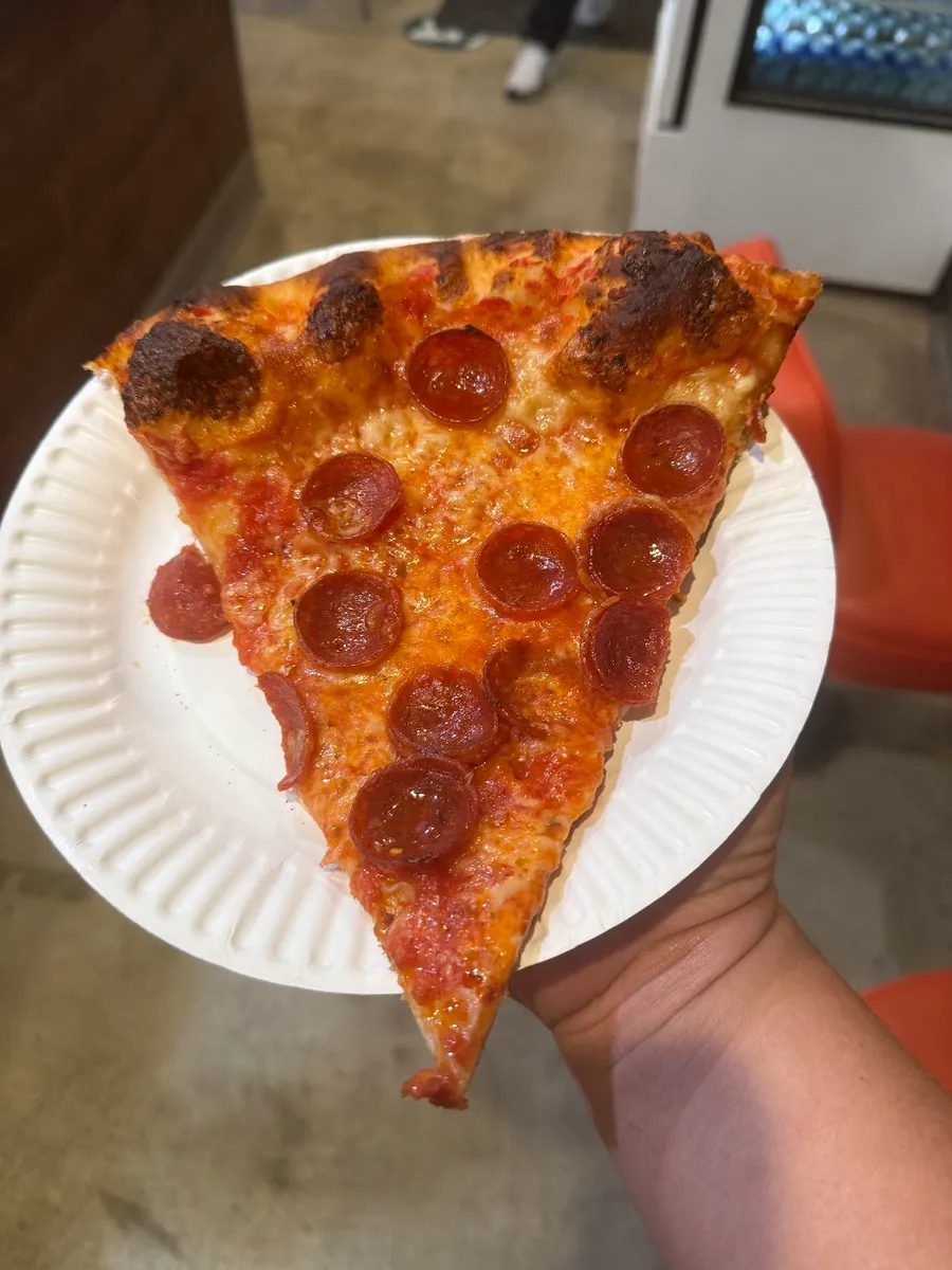 Secret Pizza, photo 7