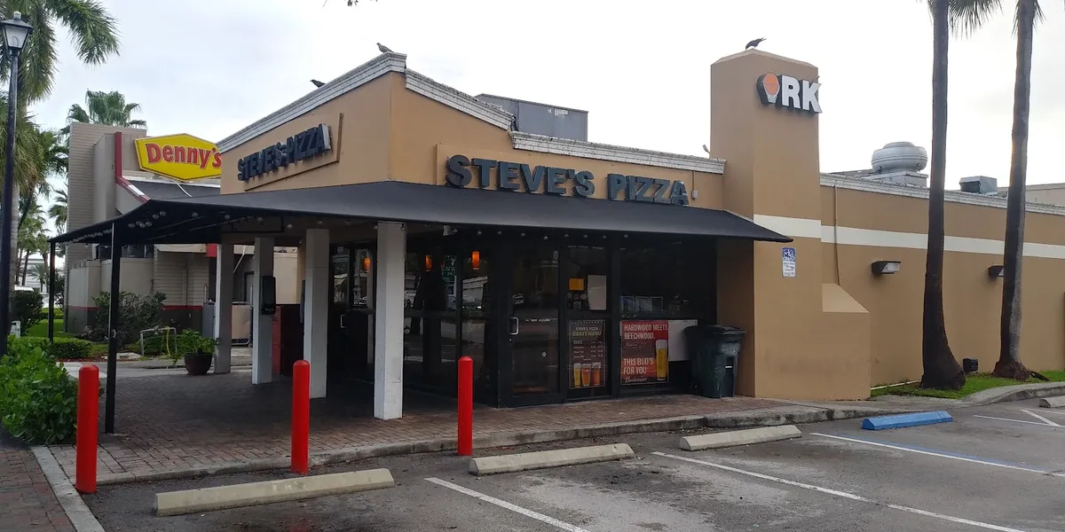 Steve's Pizza, photo 1