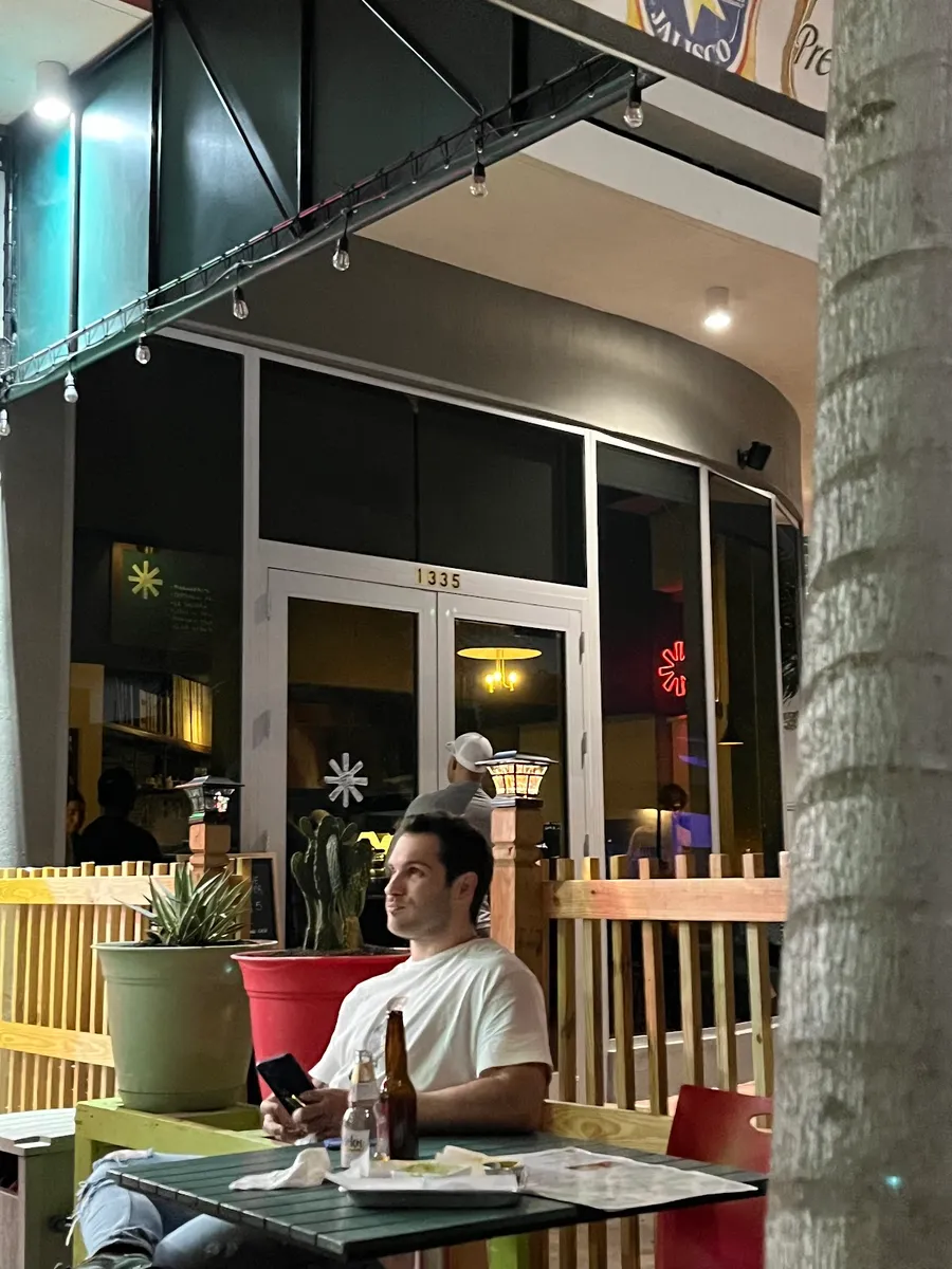 Miami Slice, photo 5
