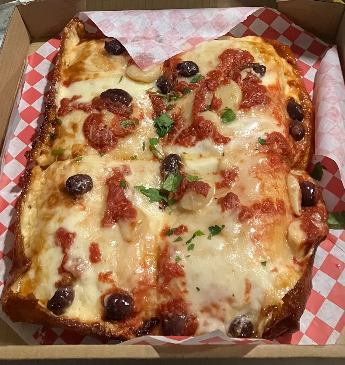 East Glisan Pizza Lounge, photo 9