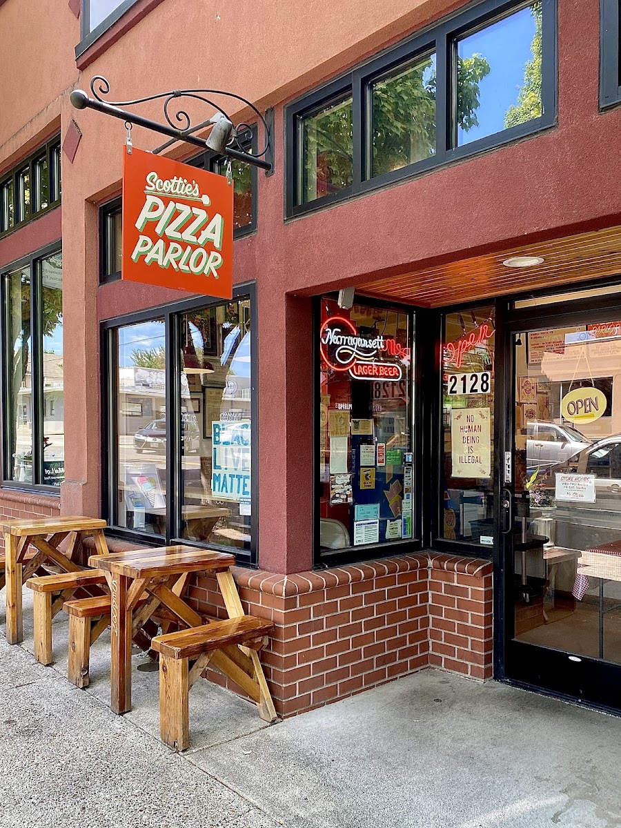 Scottie's Pizza Parlor, photo 2