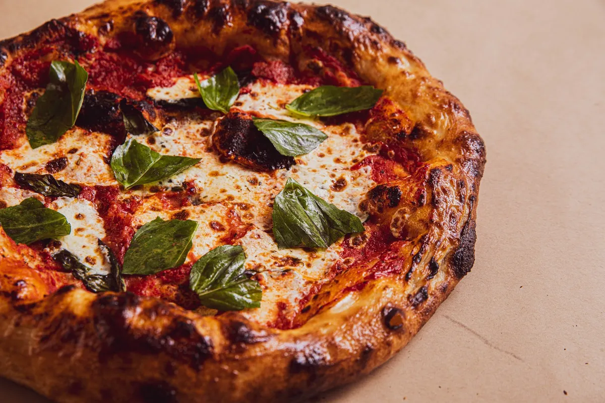 Hot Daisy Pizza, photo 2