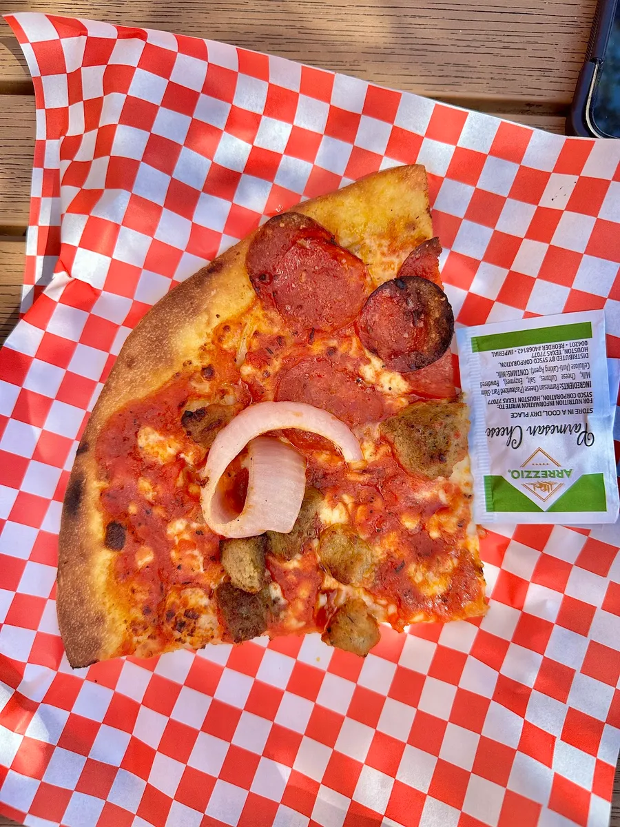 Hot Daisy Pizza, photo 7