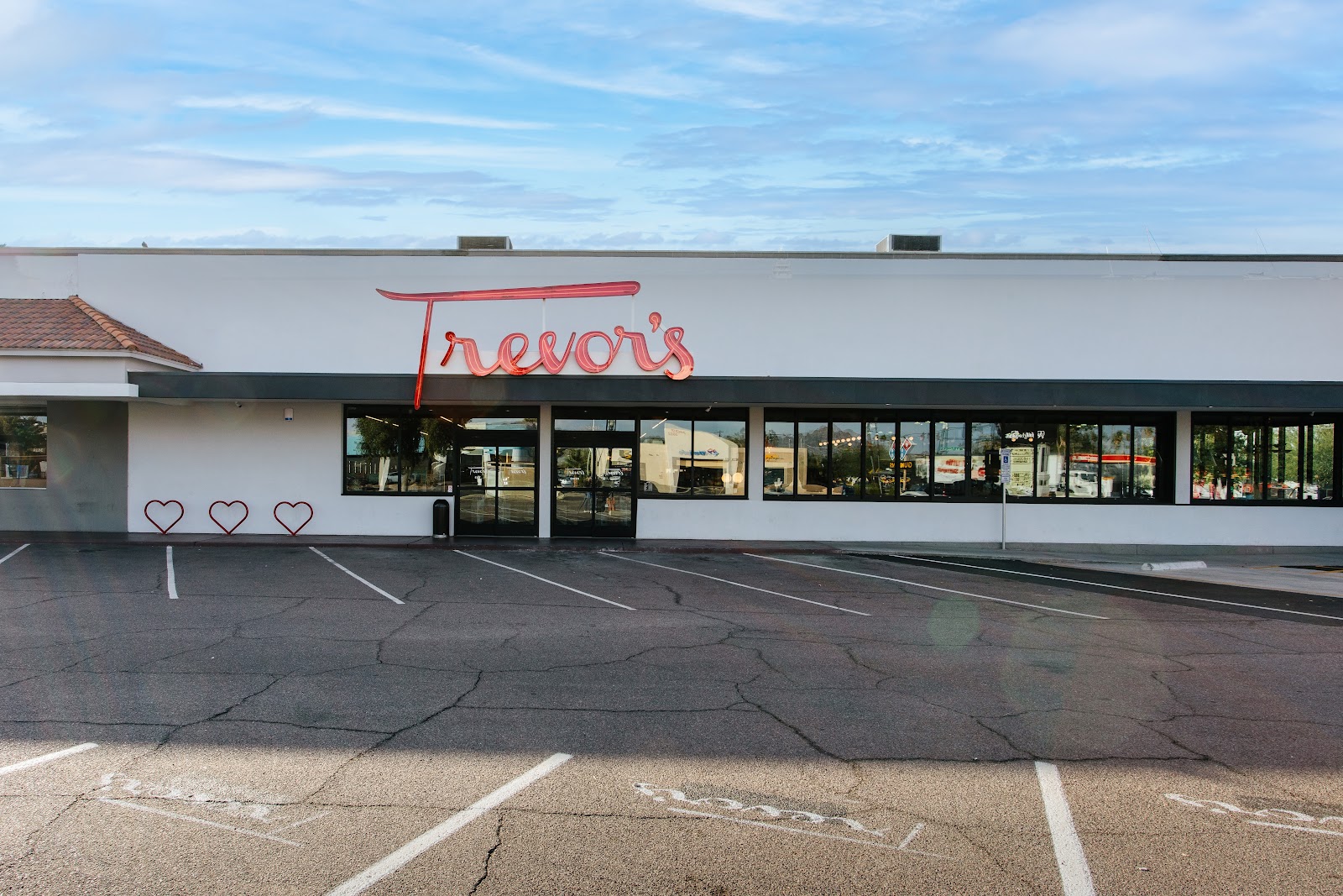 Trevor’s Liquor, photo 2