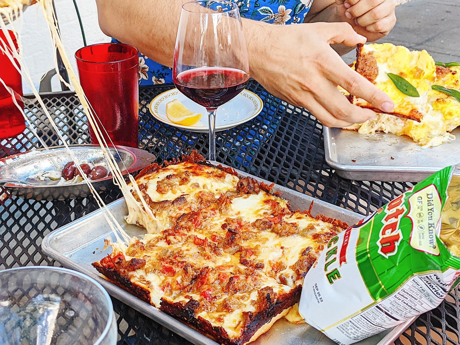 Wrecktangle Pizza, photo 2