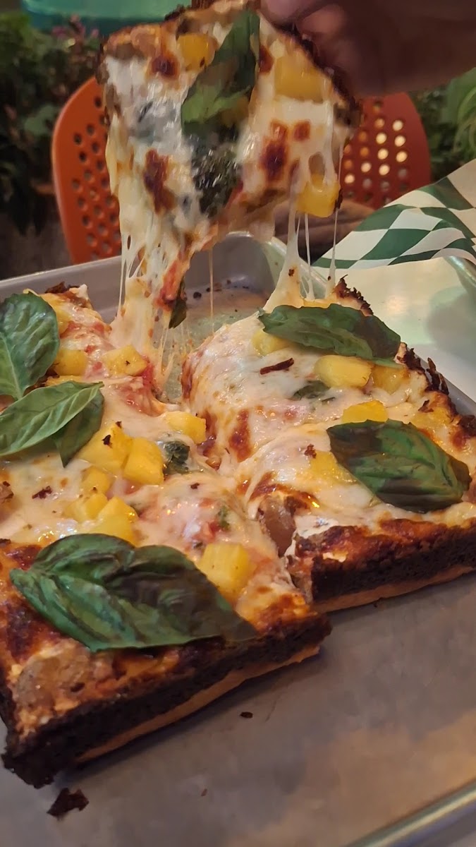 Wrecktangle Pizza, photo 3