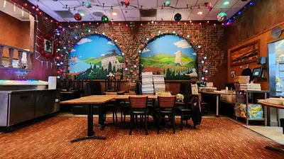 Mama’s Pizza