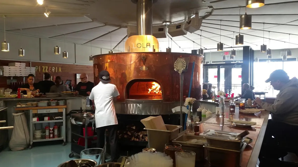 Pizzeria Lola, photo 6