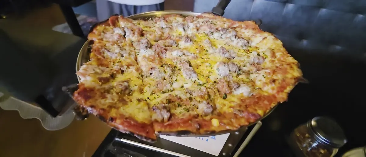 Chicago Slice, photo 3