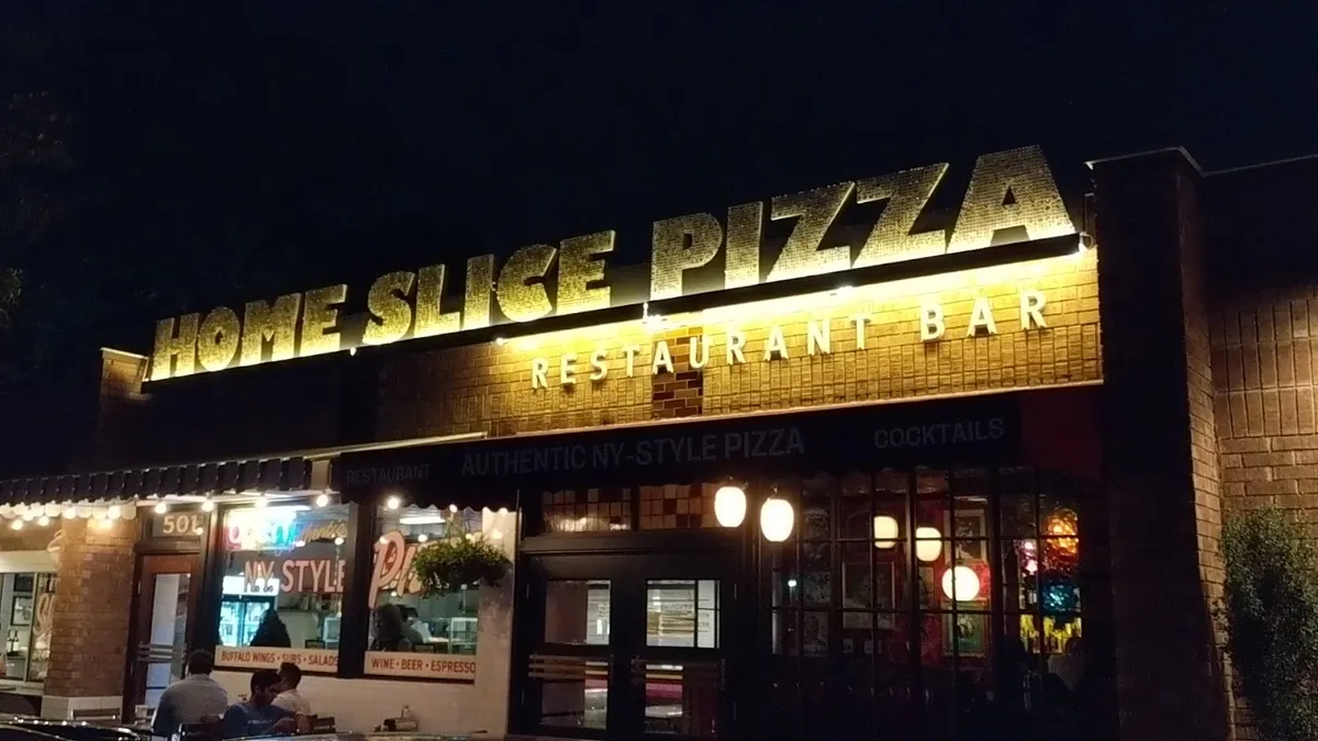 Home Slice [North Loop], photo 3