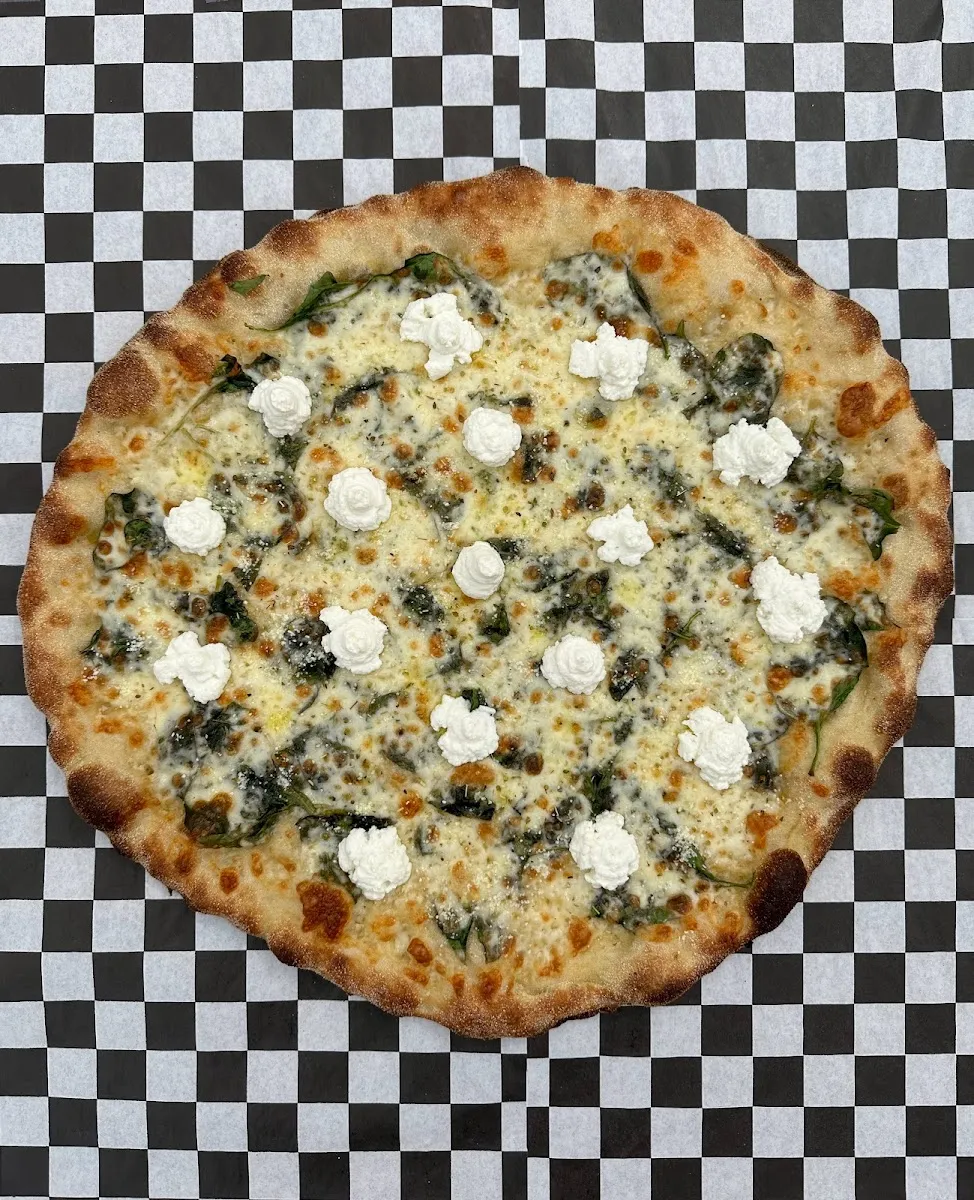 Feral Pizza, photo 9