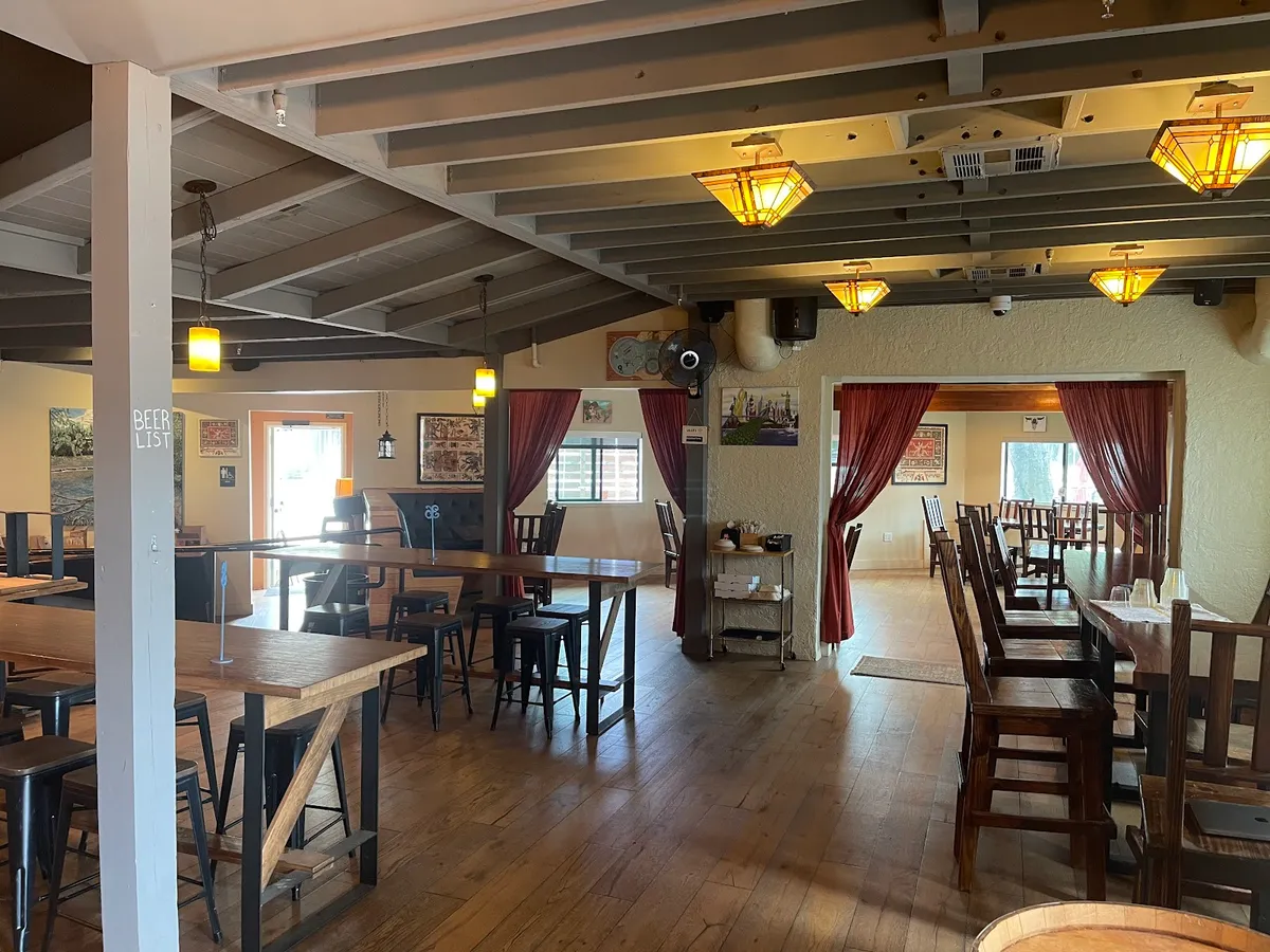 Oddwood Brewing, photo 1