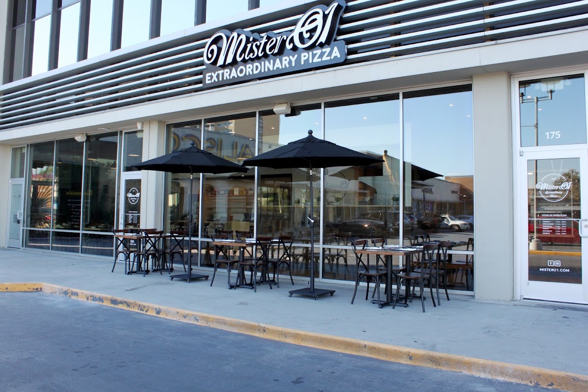 Mister O1 Extraordinary Pizza