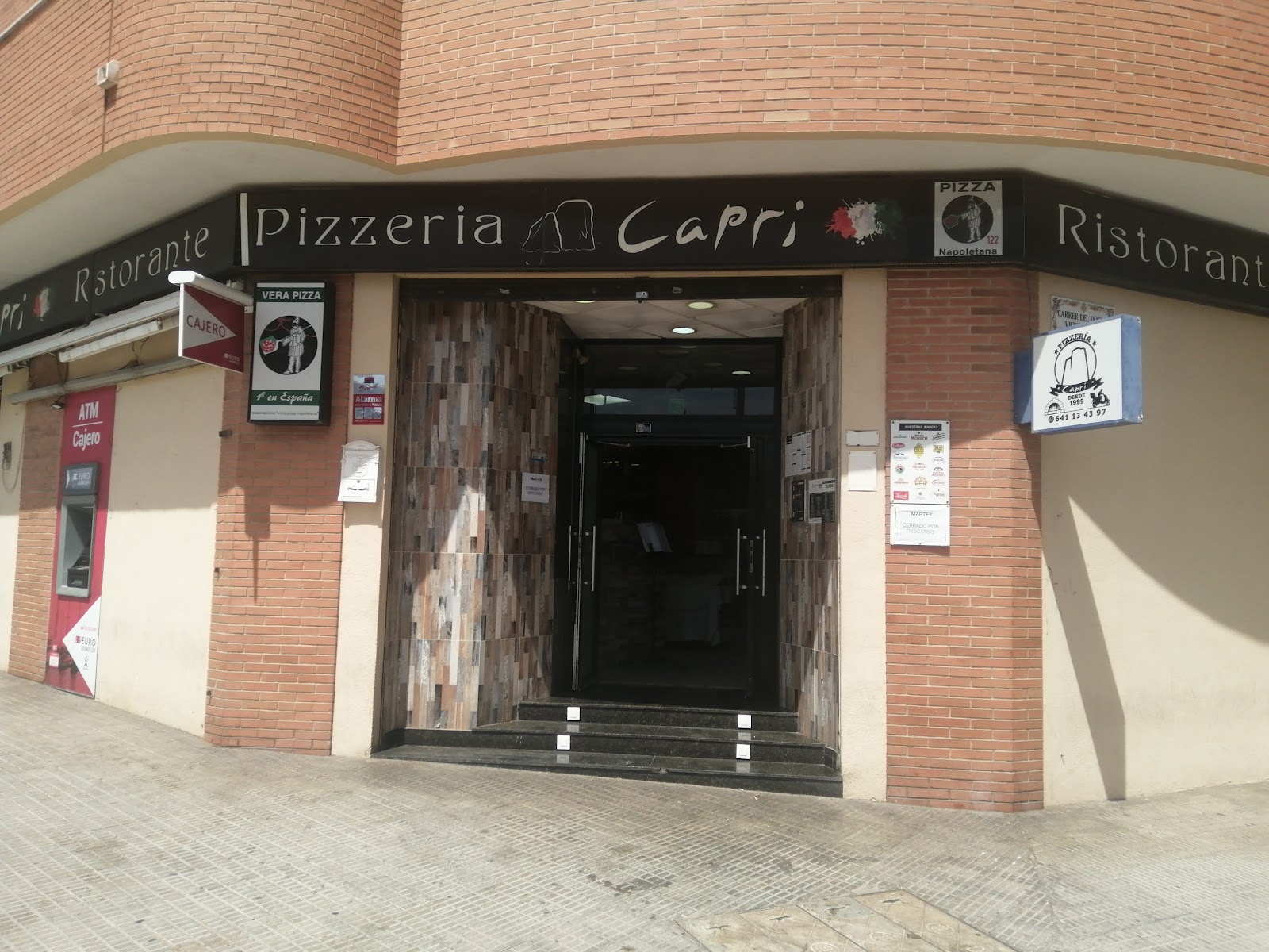 Pizzeria Capri, photo 2