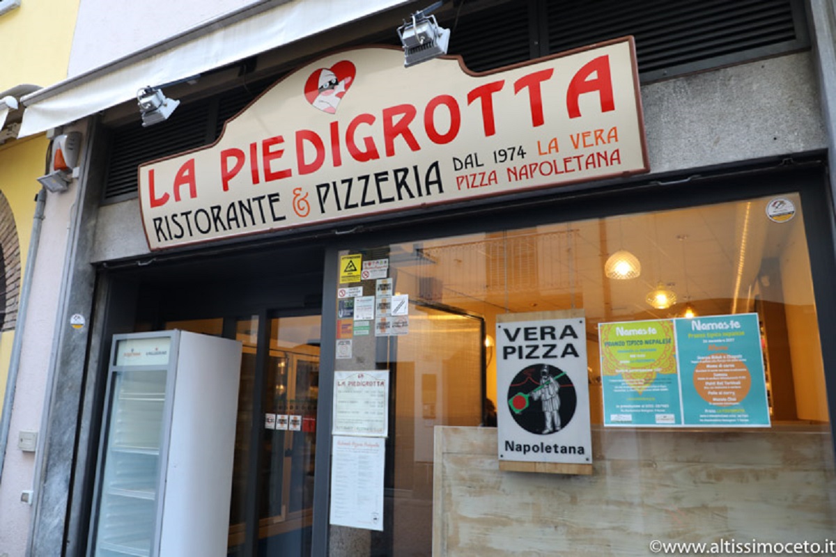 Pizzeria La Piedigrotta, photo 2