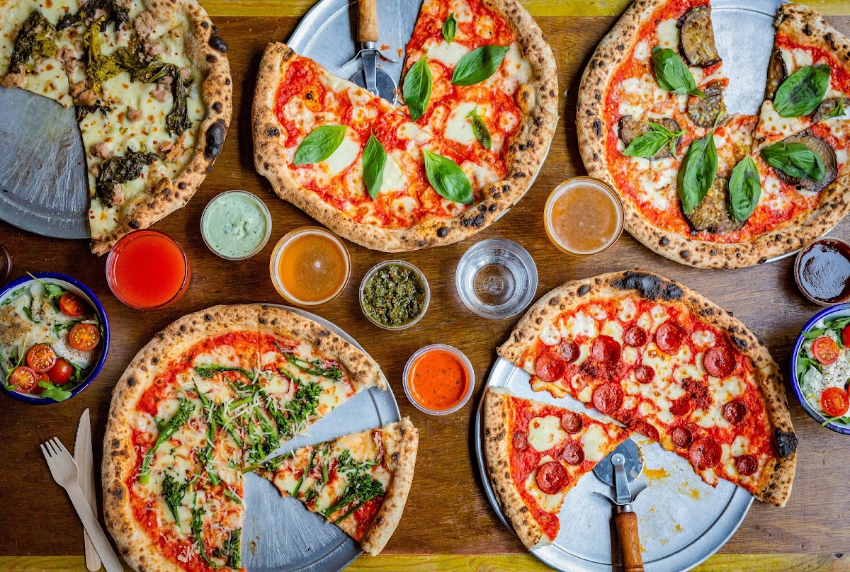 Yard Sale Pizza, photo 5