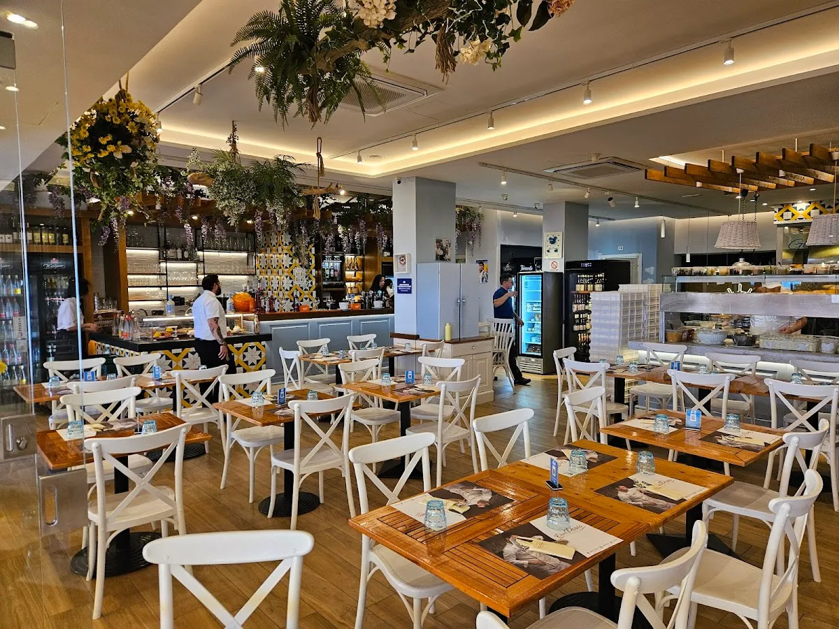 Pizzeria Errico Porzio (Lungomare Napoli), photo 2