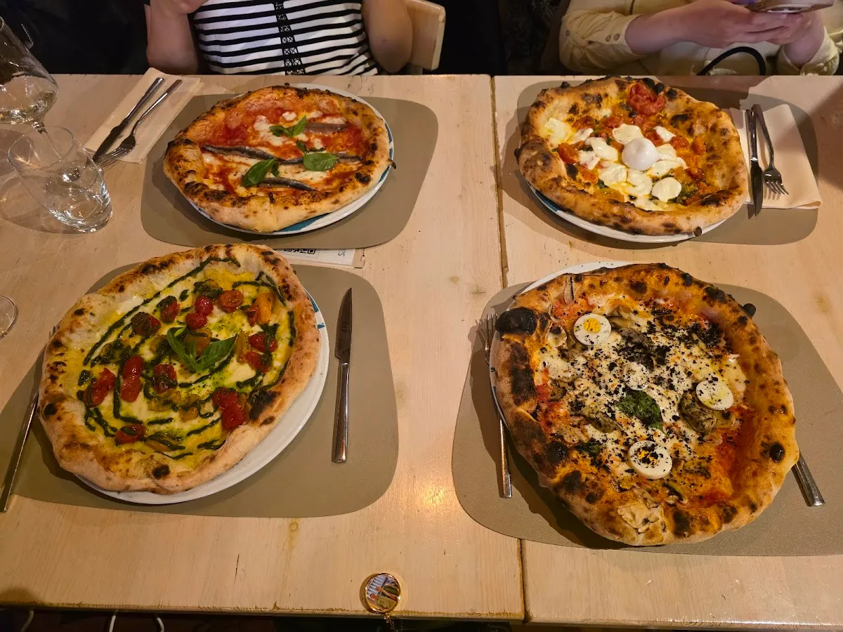 Sua Maestà La Pizzeria & La Filetteria, photo 3
