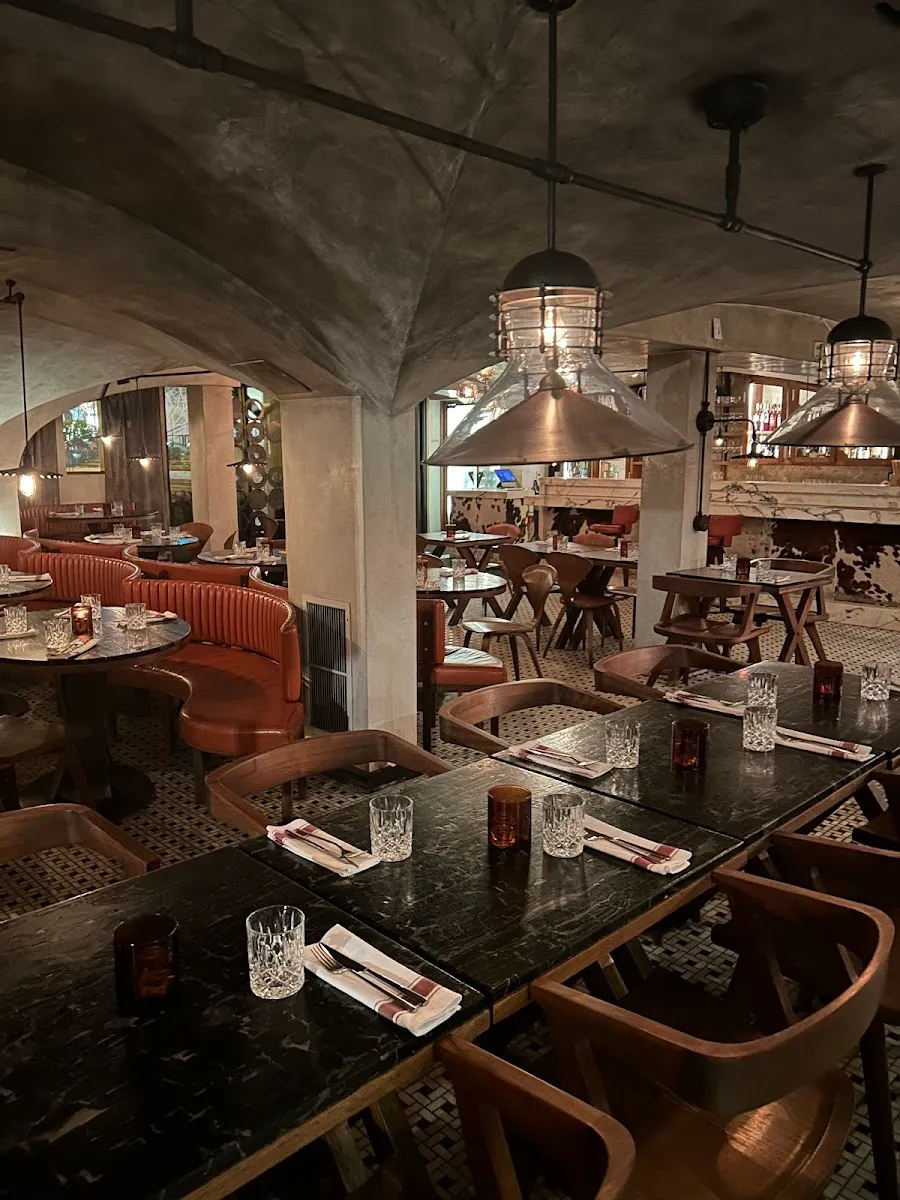 7 Enoteca, photo 1