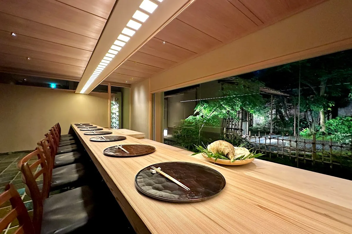 Higashiyama Ogata, photo 4