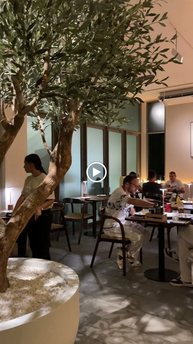 Five Olives, photo 3