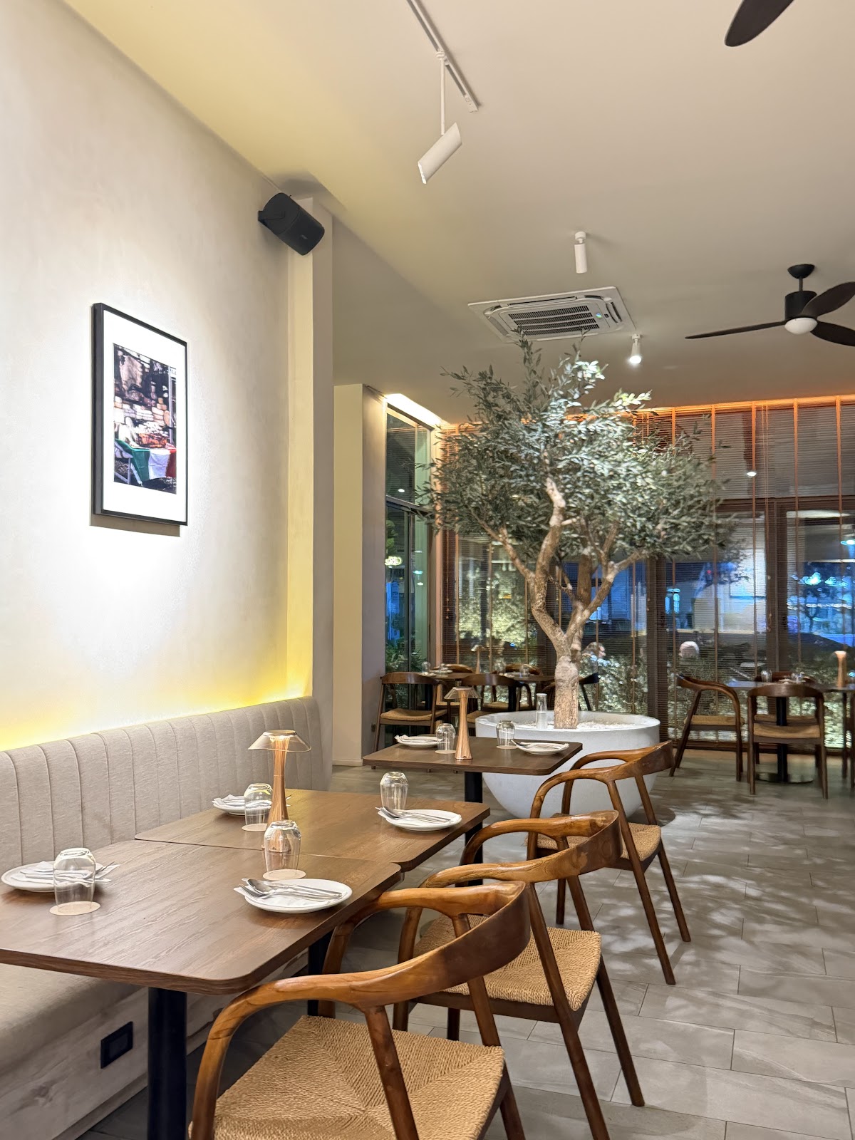 Five Olives, photo 8