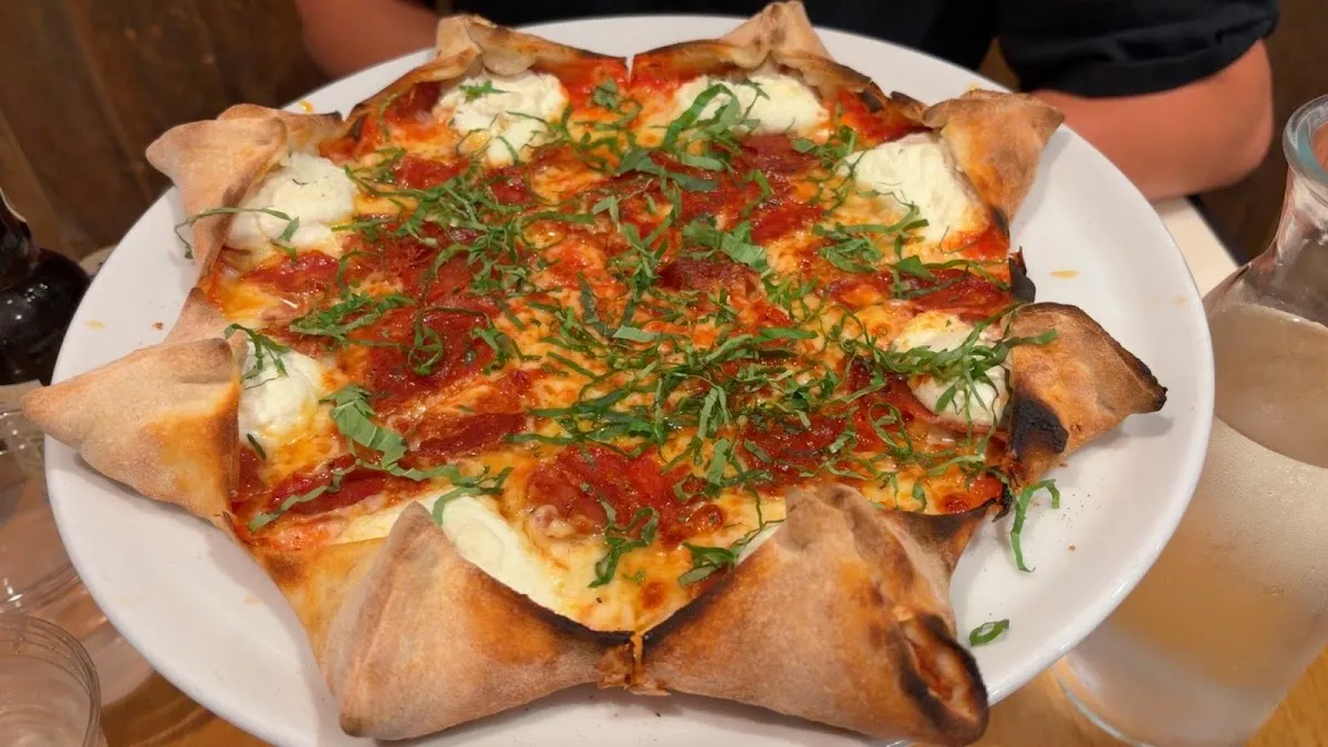 Mister O1 Extraordinary Pizza, photo 7