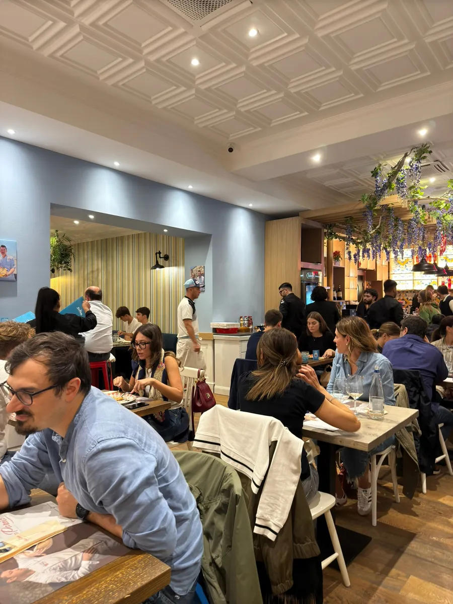Pizzeria Errico Porzio (Milano), photo 19
