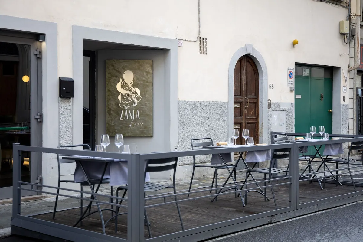 Zanfa Bros, photo 1