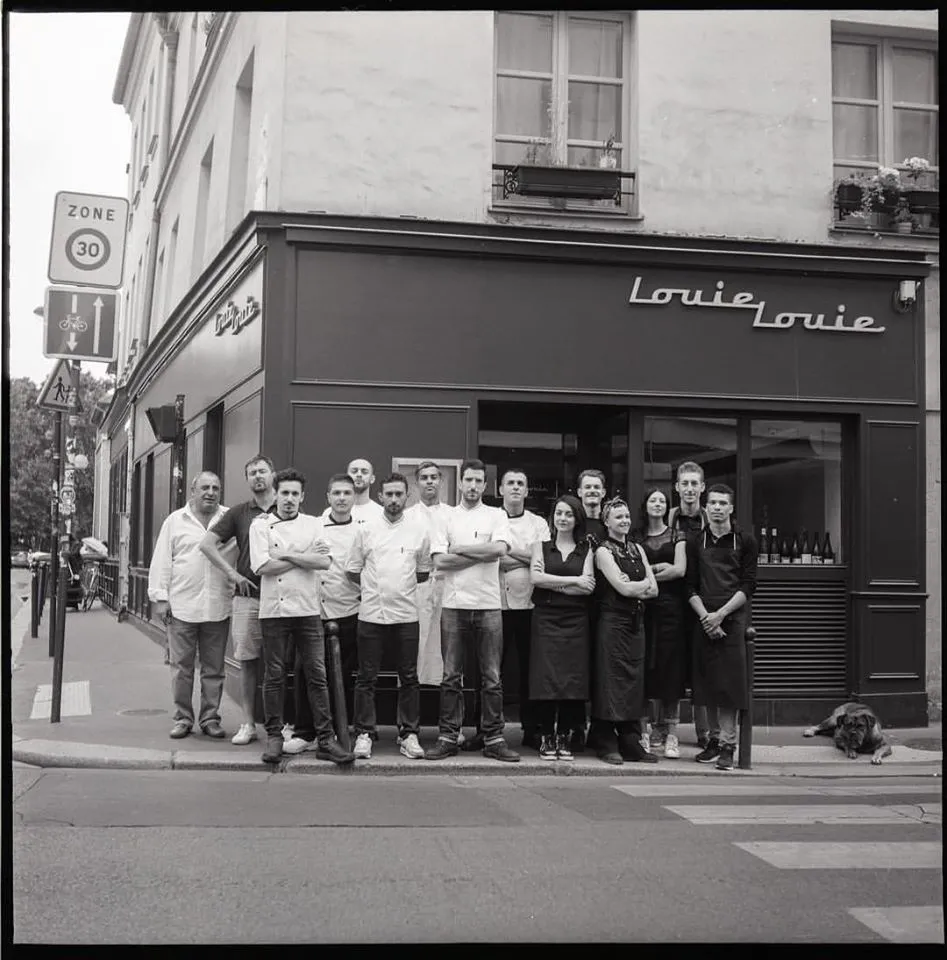 Louie Louie, photo 2