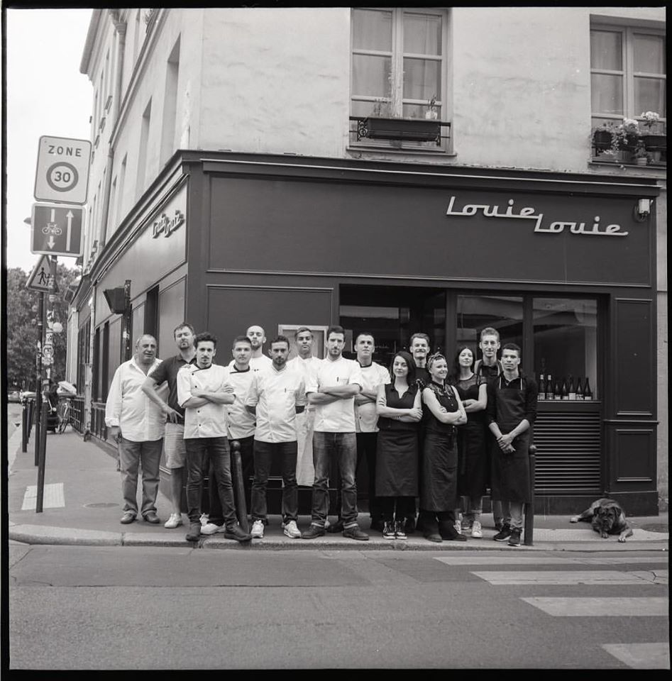 Louie Louie, photo 2