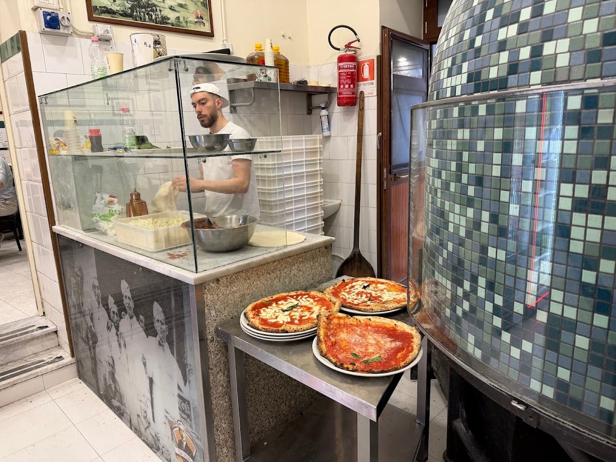L'Antica Pizzeria da Michele — photo 5