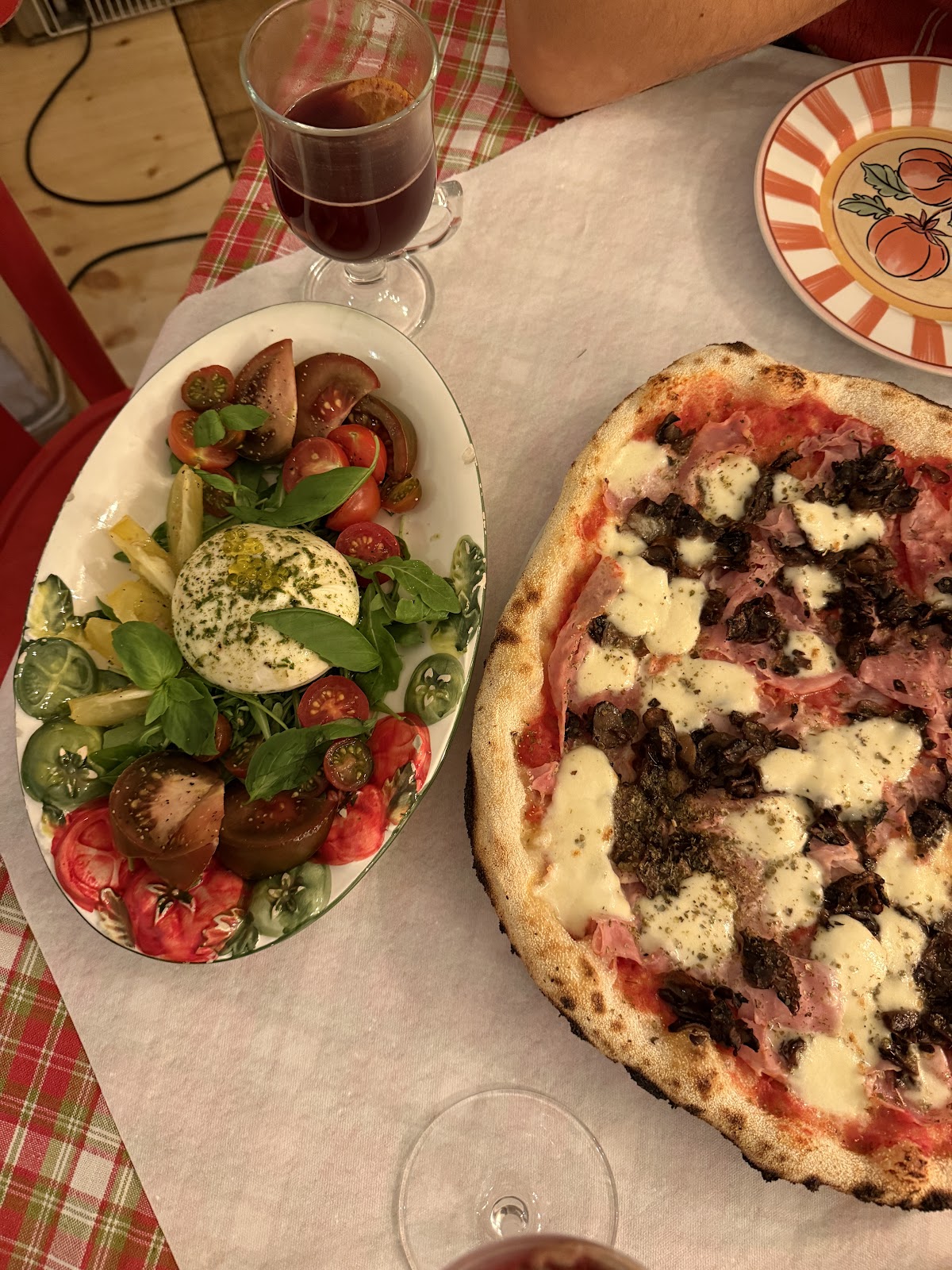 Maurizio’s Pizzeria, photo 4