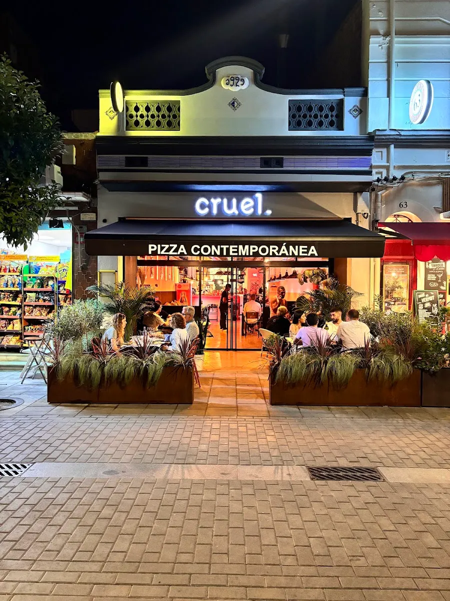 Cruel Pizza, photo 2