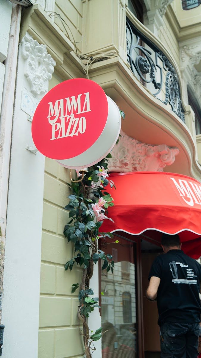 Mamma Pazzo