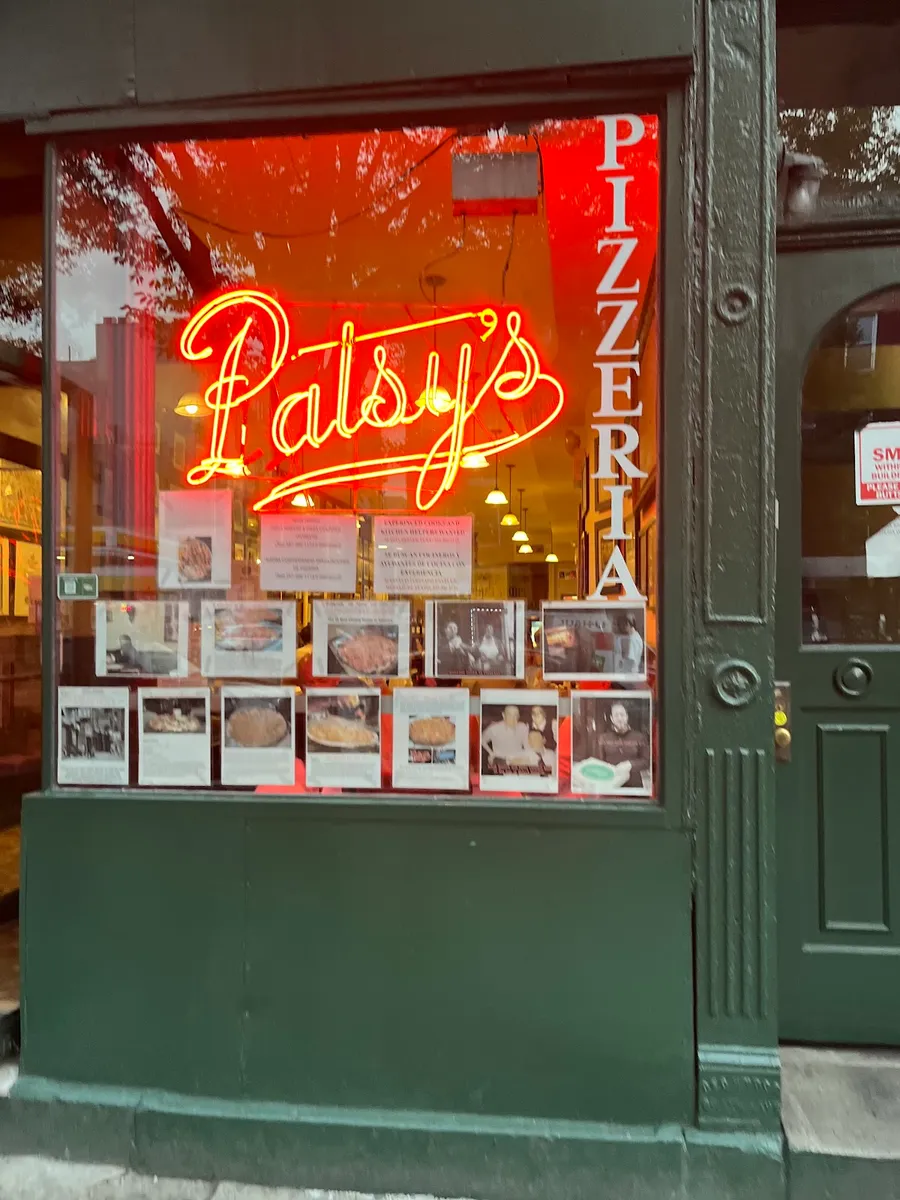 Patsy's Pizzeria, photo 1