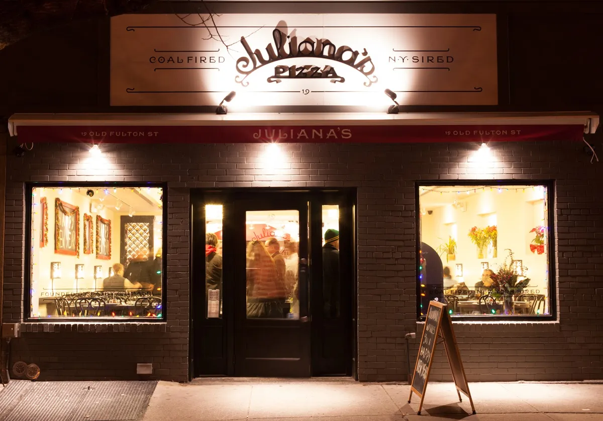 Juliana's, photo 5