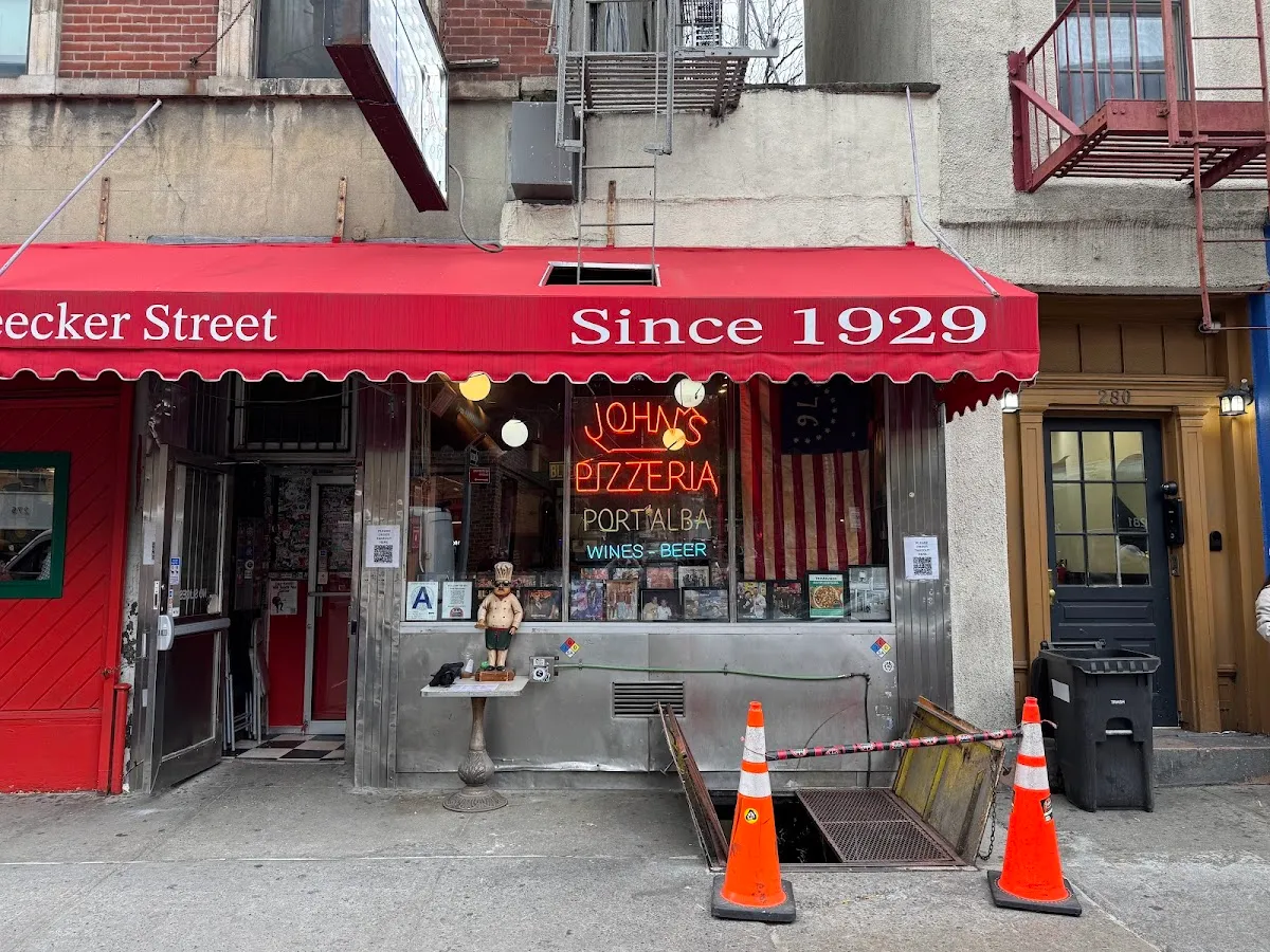 John's of Bleecker Street, photo 5