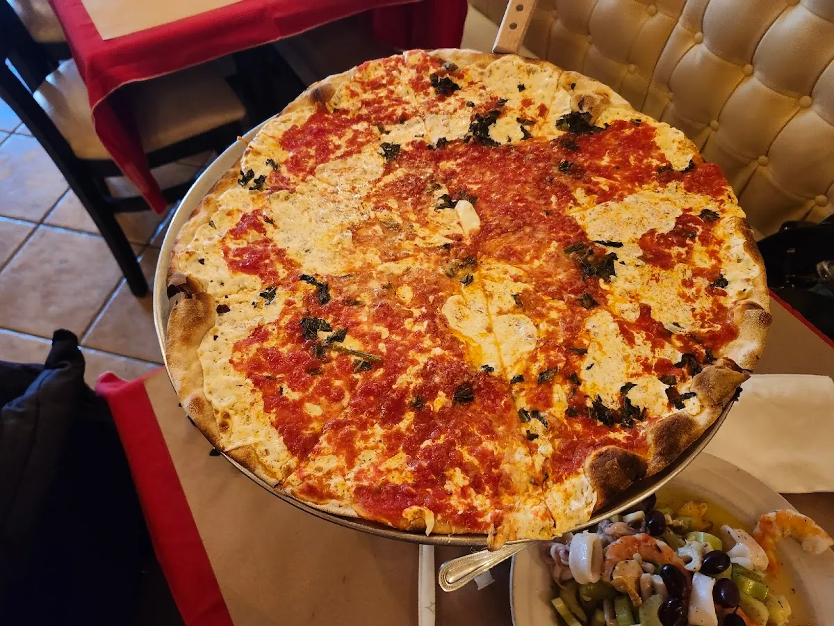 Joe & Pat's Pizzeria, photo 9